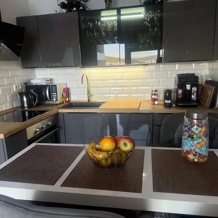 Seaesta - Luxury Seaview Apartman *
