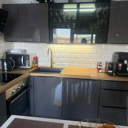 Seaesta - Luxury Seaview Apartman